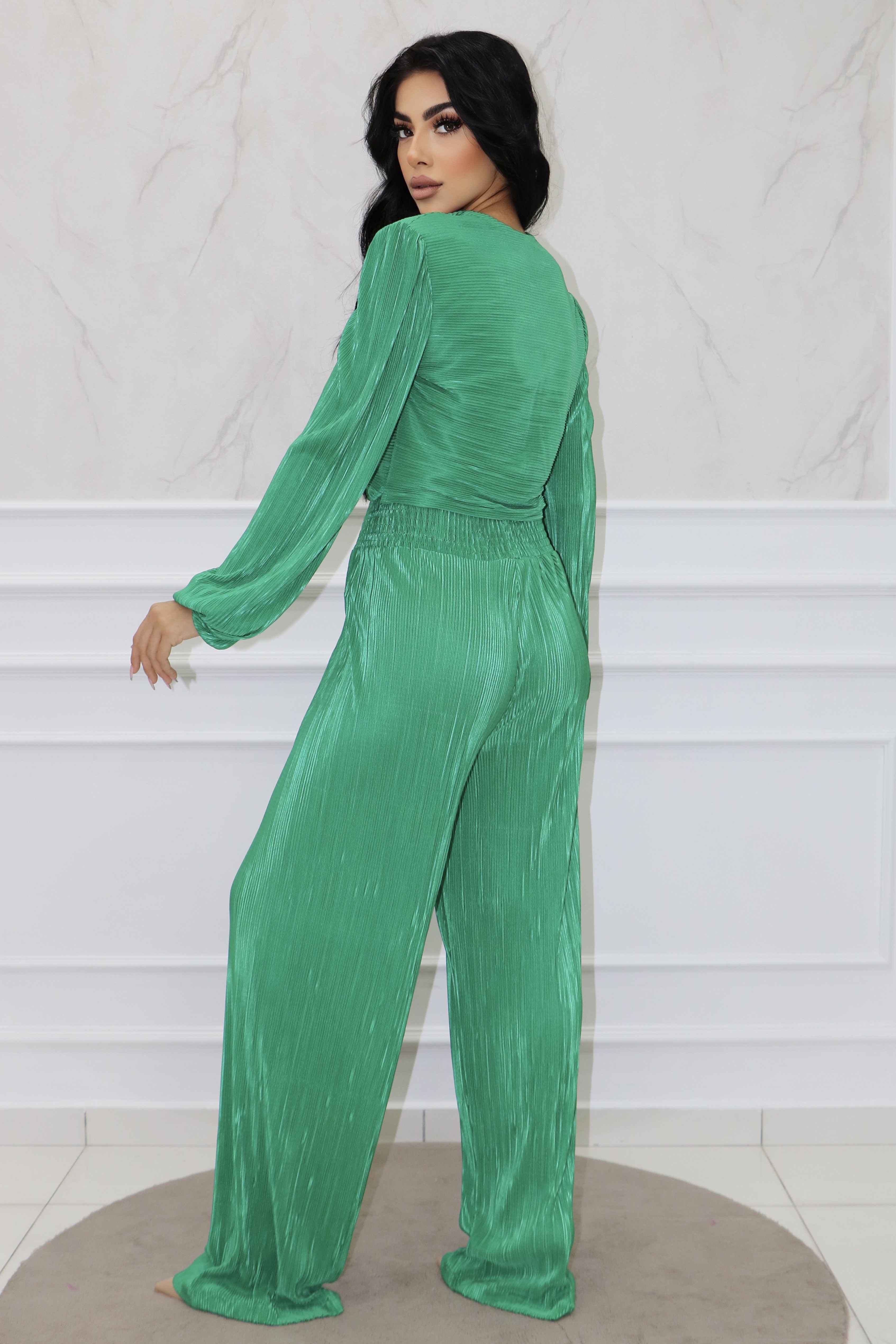 2084 - Piliseli Jesika Tasarım Üst Önü Pileli İpli Göbek Yaka Dekolteli Pantolon Spor Takım Elbise