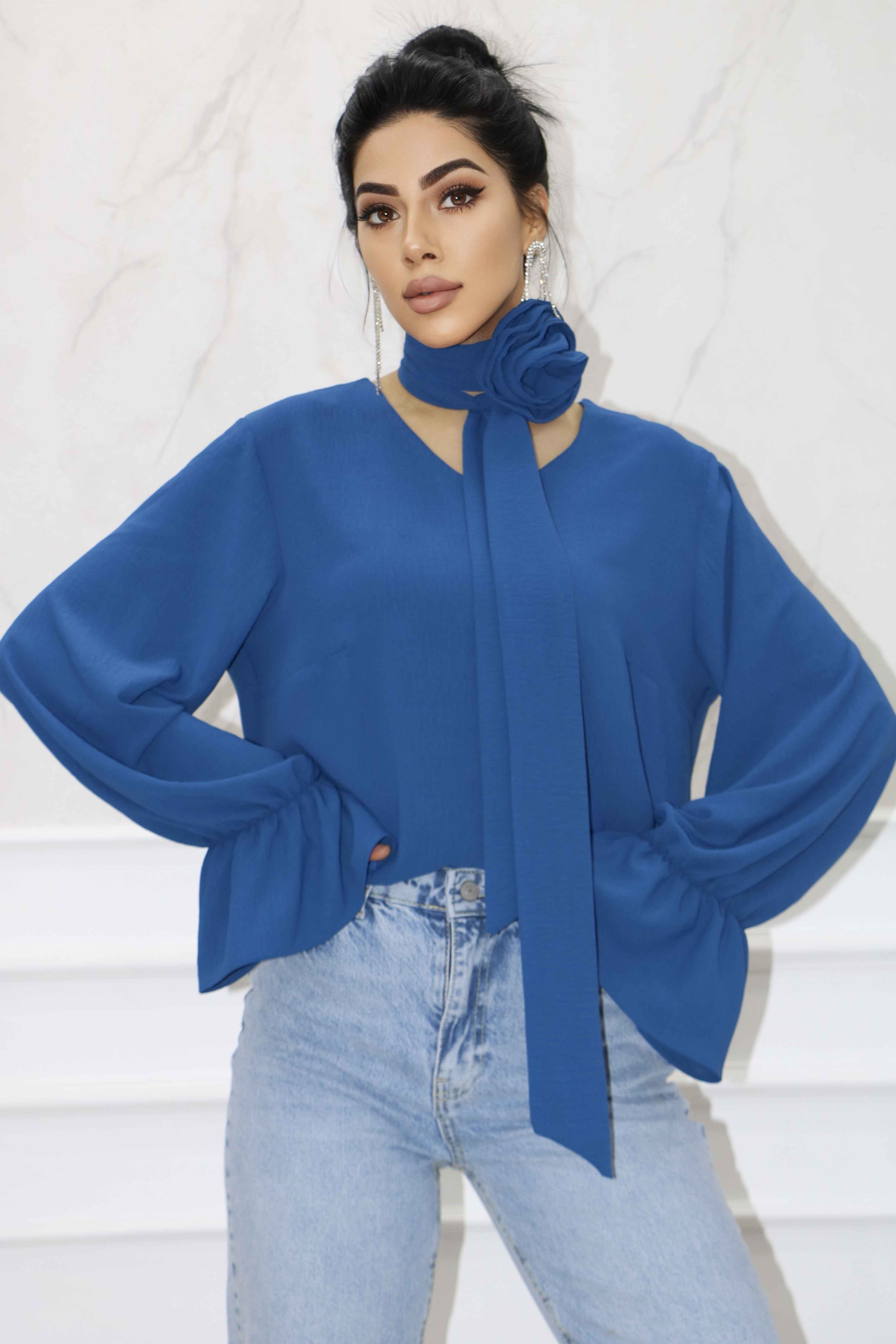 2095 - Ayrobin Gül Tasarım Fularlı Bluz